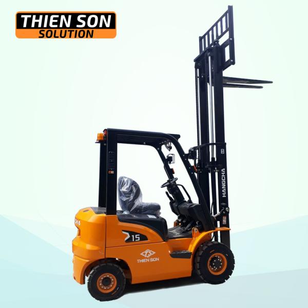Xe nâng dầu 1.5 tấn