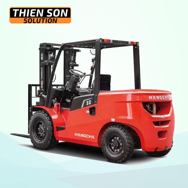 Xe nâng dầu 5 tấn
