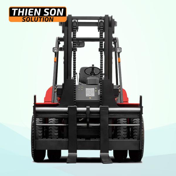 Xe nâng dầu 8 tấn